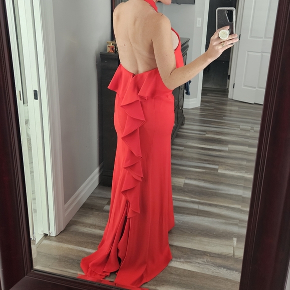 Melanie Lyne red gown - Picture 7 of 13